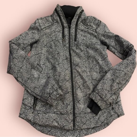 Lululemon Spring Forward Jacket Plush Petal Black size 6 zip‎ up hoodie - Picture 9 of 11